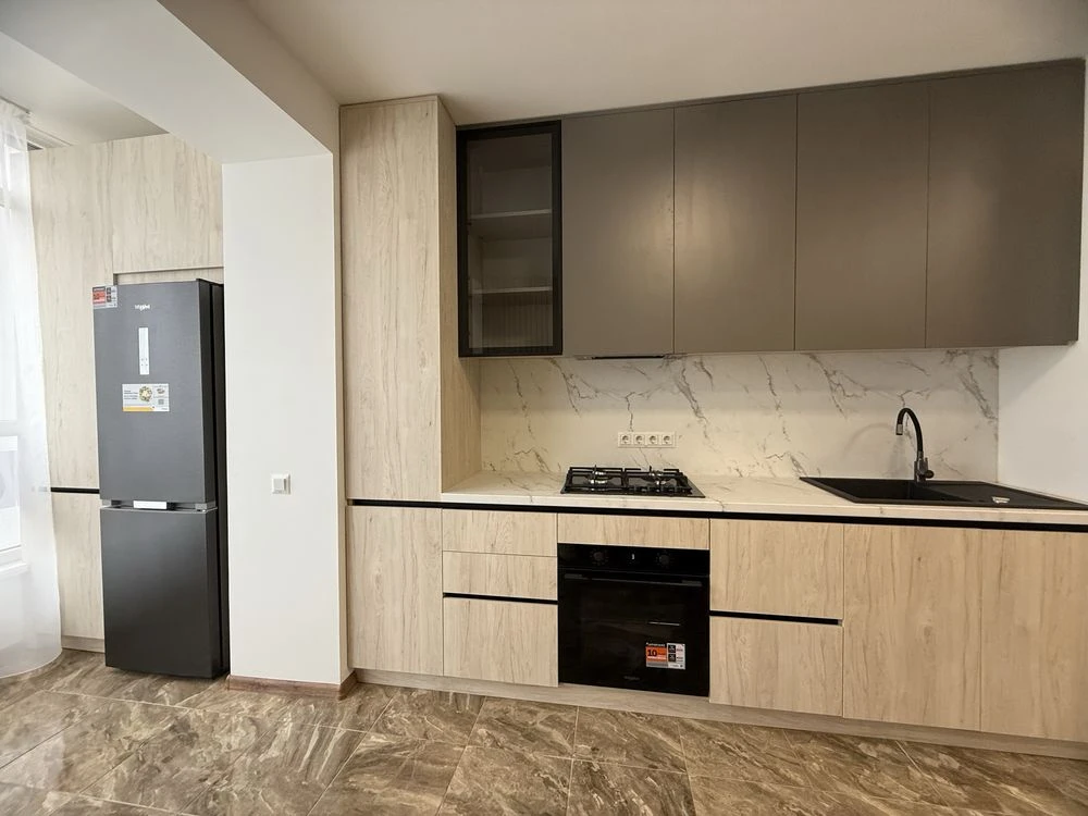 One-bedroom apartment renovated in the city center