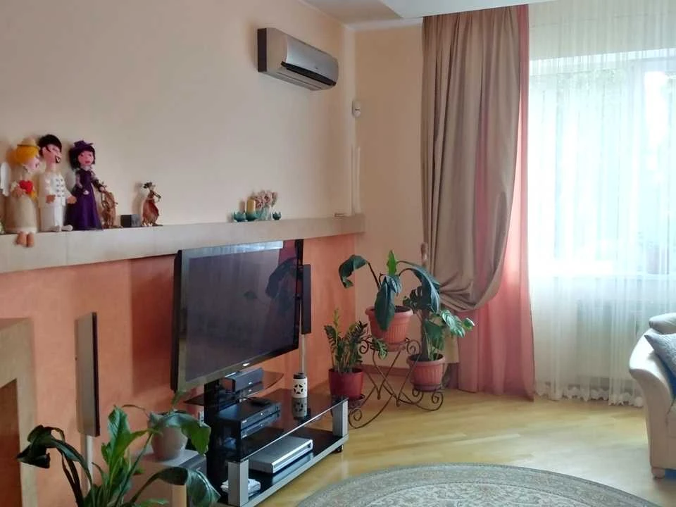 Дом. Житомир, улица Короленко