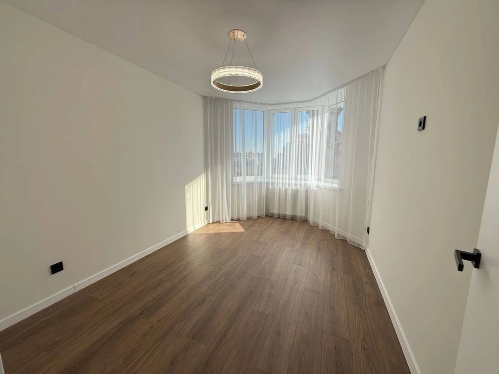 Продажа 3-комнатной квартиры, ул. Тарнавского