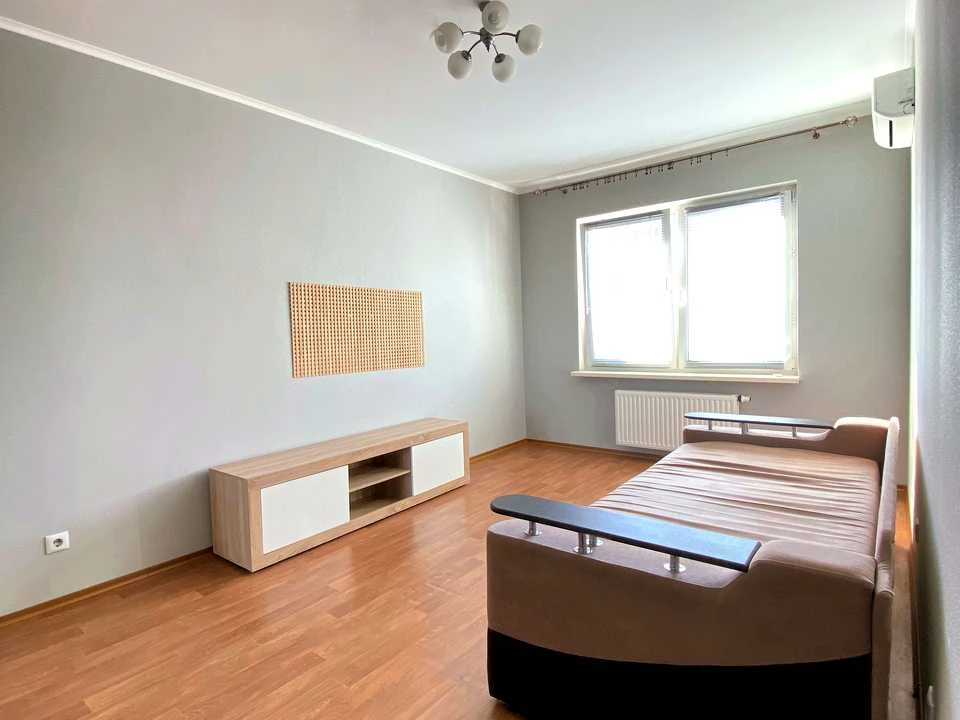 Квартира. Київ, вулиця Софії Русової