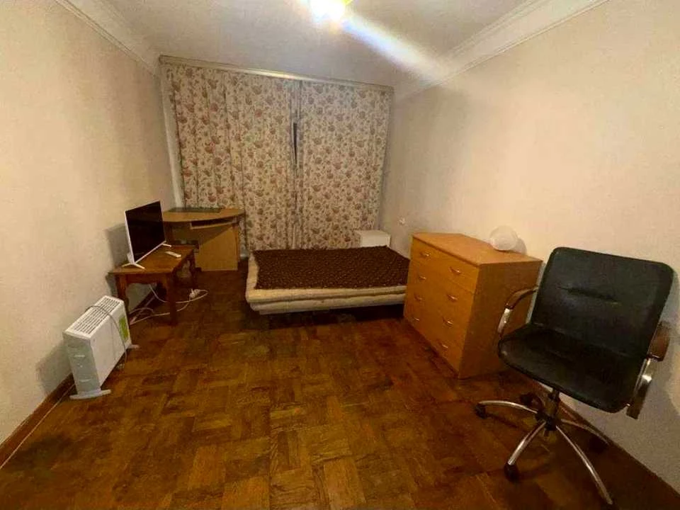 Квартира. Воскресенский просп., Киев