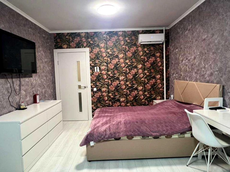Apartment. Boris Hmyri Street, Kyiv