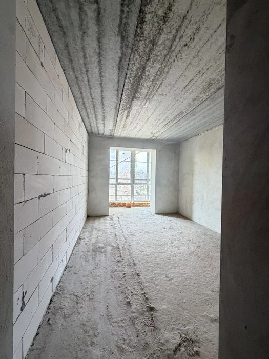 Three-room apartment near the Park and Lake
