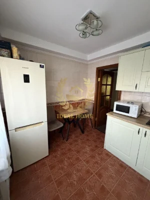 Продається 2-кімнатна квартира на вулиці Мілютенка, в Лісному