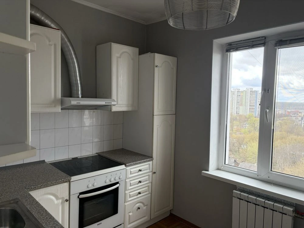 Продажа 2-комнатной квартиры 57 кв.м. с ремонтом, мебелью и техникой по