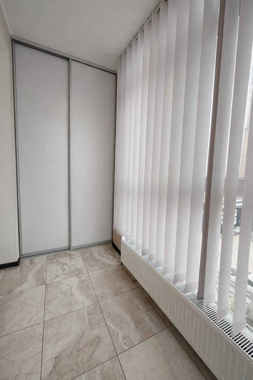 Sale of a 3-room apartment in residential complex "Happy Zaporizhye Highway 28"