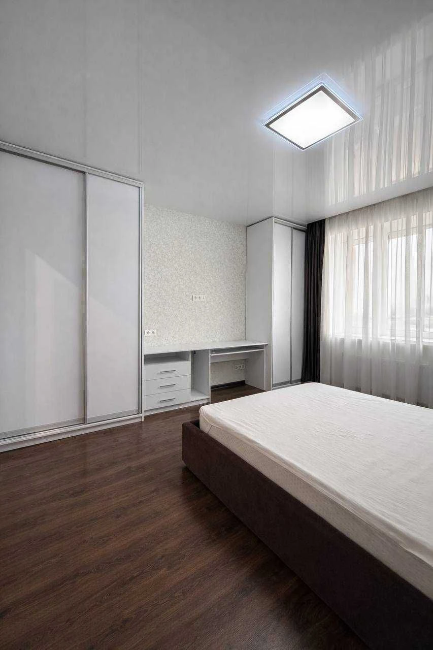 Sale of a 3-room apartment in residential complex "Happy Zaporizhye Highway 28"