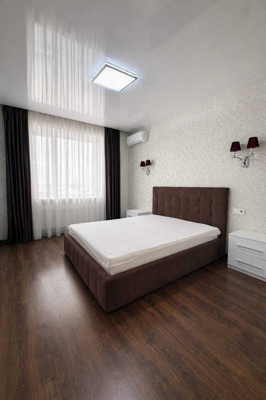 Sale of a 3-room apartment in residential complex "Happy Zaporizhye Highway 28"