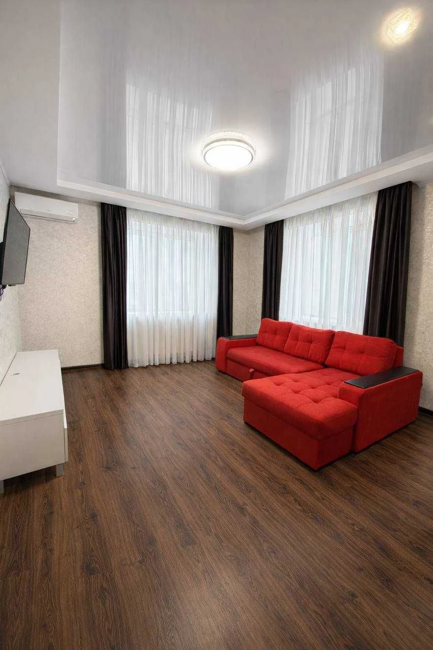 Sale of a 3-room apartment in residential complex "Happy Zaporizhye Highway 28"