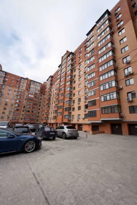 Sale of a 3-room apartment in residential complex "Happy Zaporizhye Highway 28"