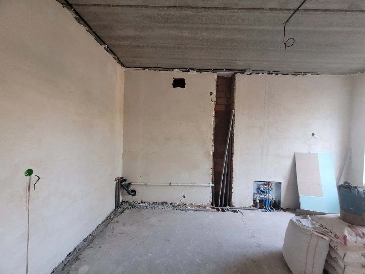 Sale of a compact 1-bedroom apartment in Irpin