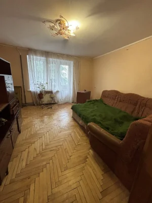 Продажа трехкомнатной квартиры в Дрогобиче, Чешка