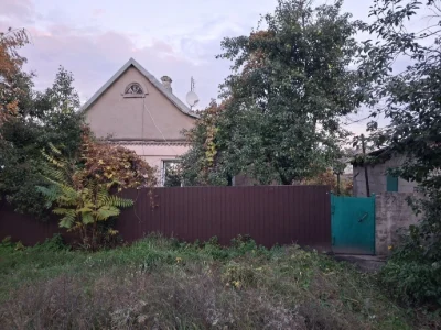 Будинок, Черемушки, Україна