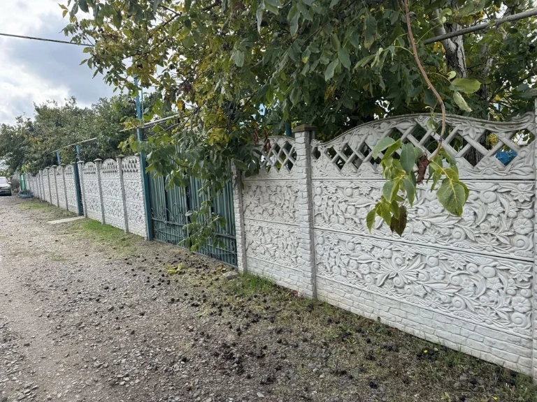 Приватний Будинок (11 соток)