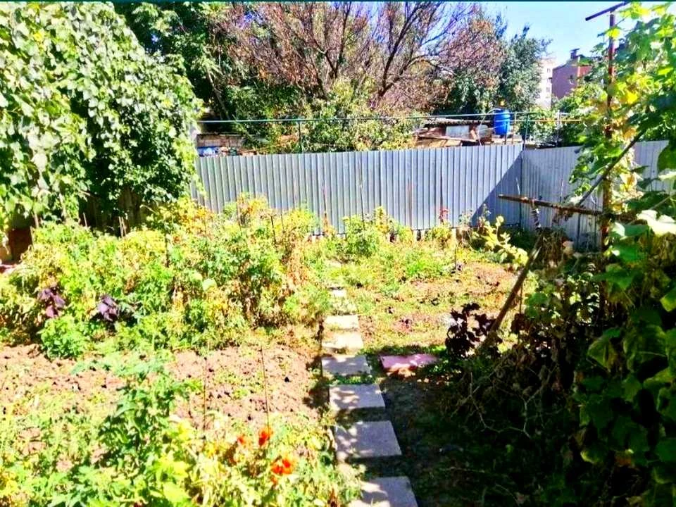 Будинок. Одеса, Академіка Заболотного вул.