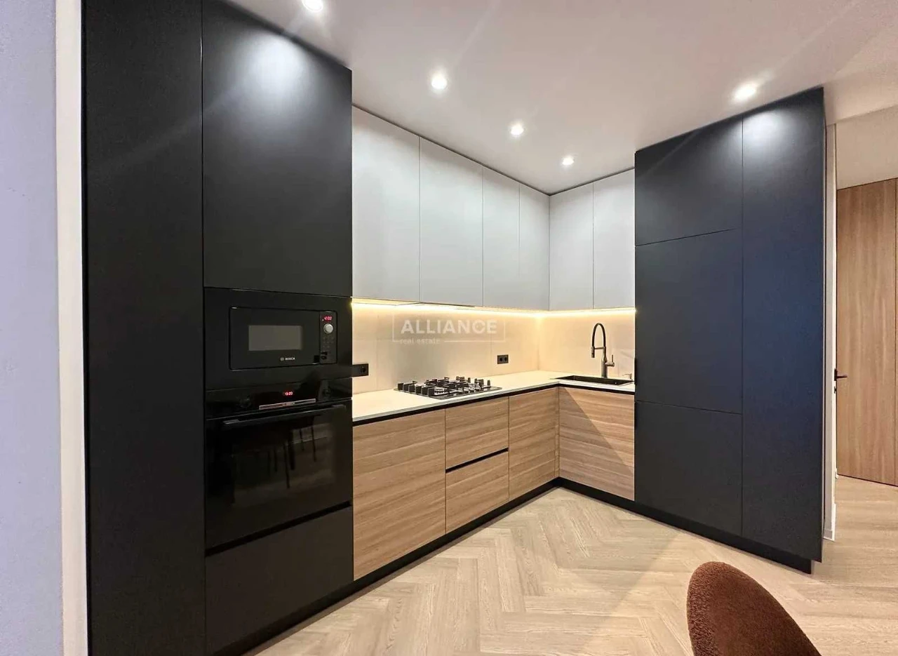 Fully furnished apartment on the shores of the city Lake in the Millennium residential complex