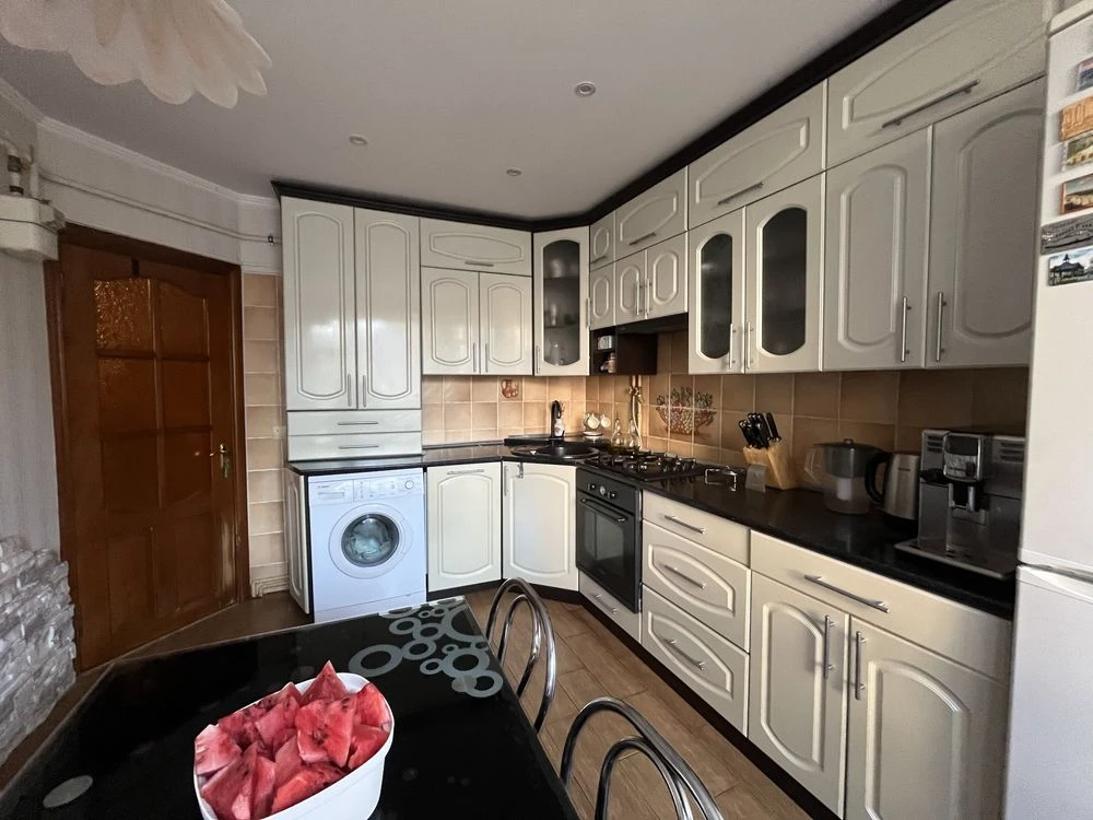 Ready semi-detached house in the Park Шевchenko area