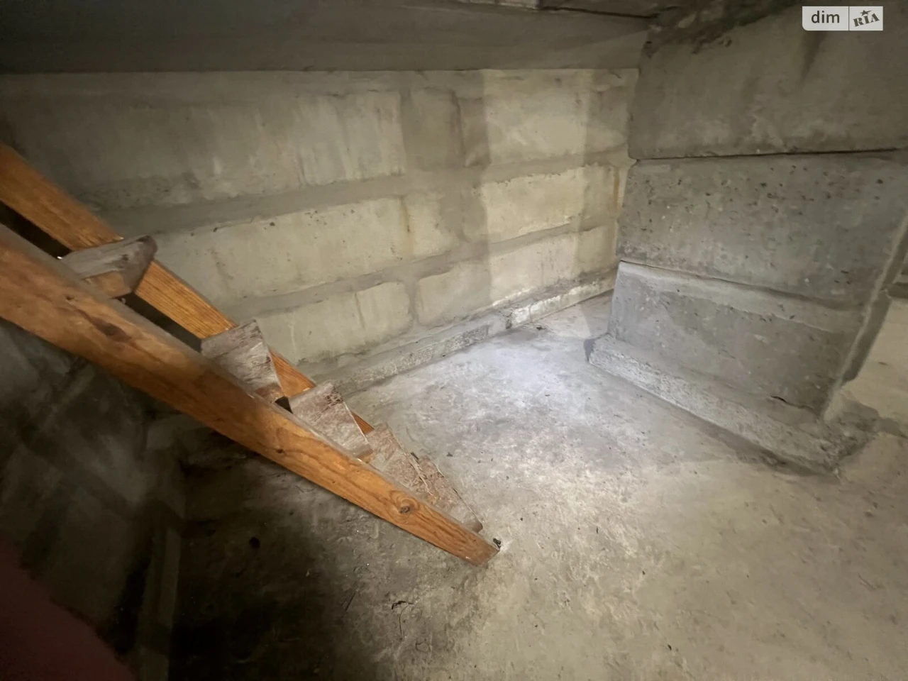 Продаж Місце в гаражному кооперативі Хінчанка