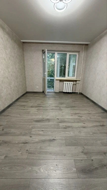 Продається 3-кімнатна квартира на проспекті Незалежності
