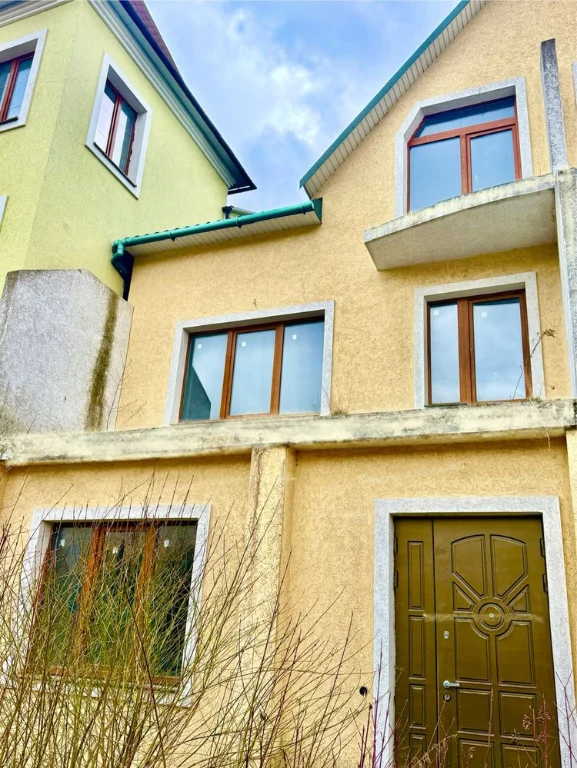 Дом в Руській (таунхаус) по 500$/кв.м