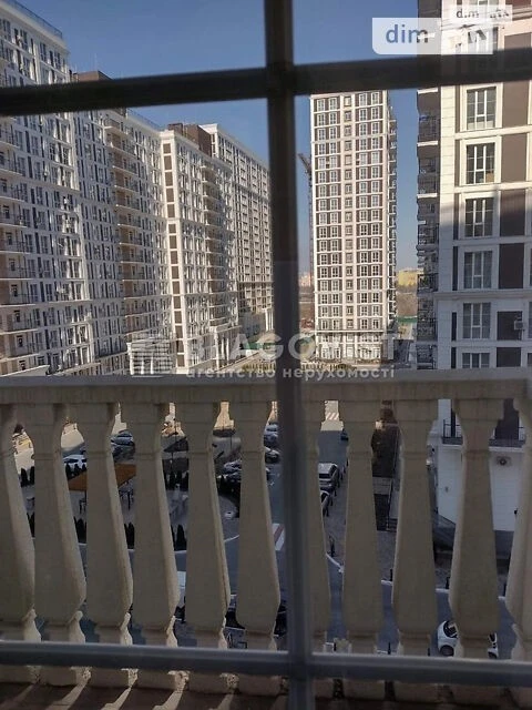 Sale of 1-room apartment 37.7 sq. m. on Mykhaylo Maksymovycha st. 26