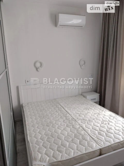 Sale of 1-room apartment 37.7 sq. m. on Mykhaylo Maksymovycha st. 26