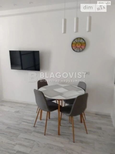 Sale of 1-room apartment 37.7 sq. m. on Mykhaylo Maksymovycha st. 26
