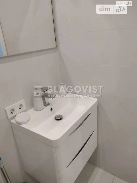 Sale of 1-room apartment 37.7 sq. m. on Mykhaylo Maksymovycha st. 26