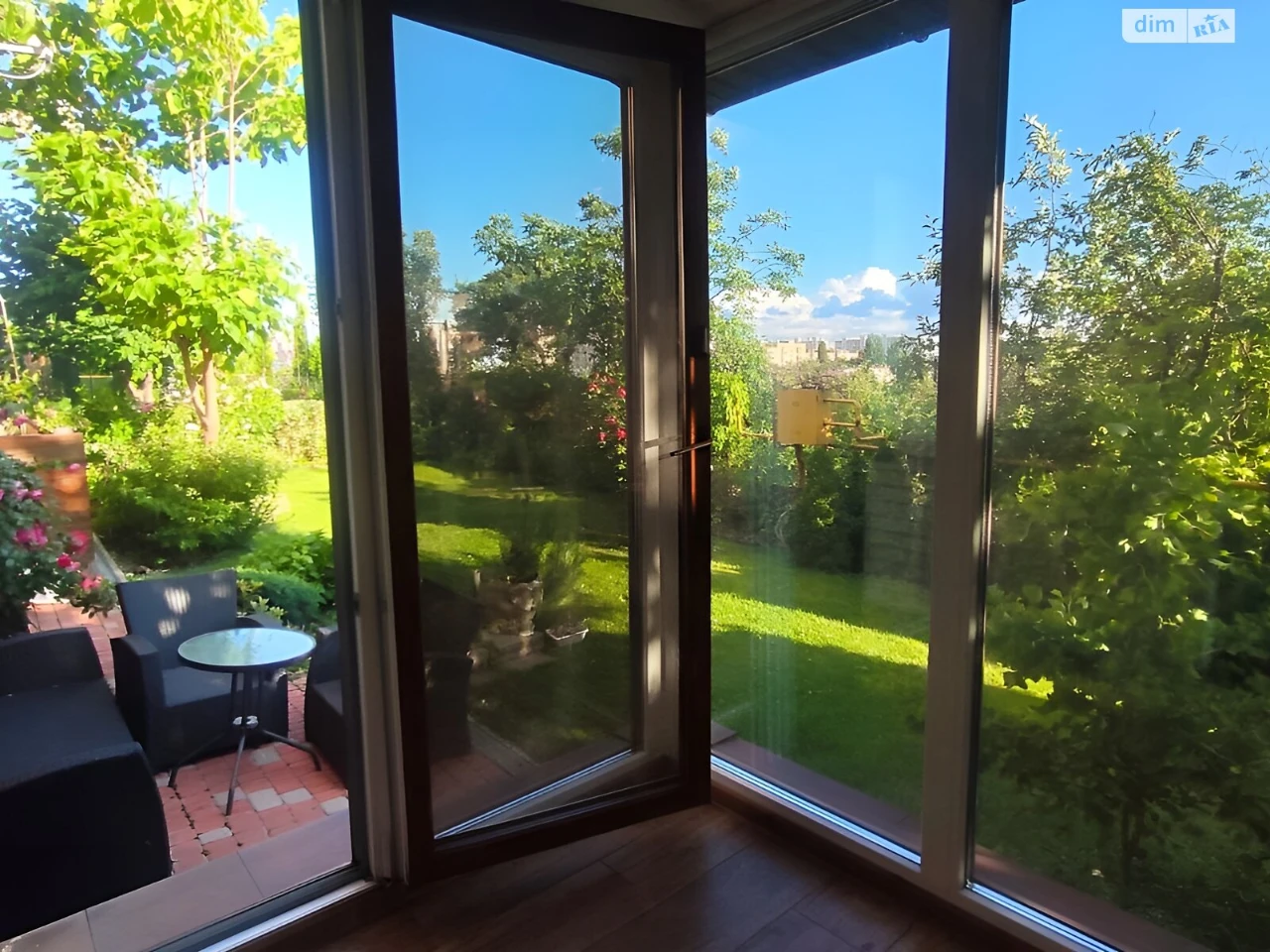 Довгострокова оренда таунхауса в селищі "Шевченка"