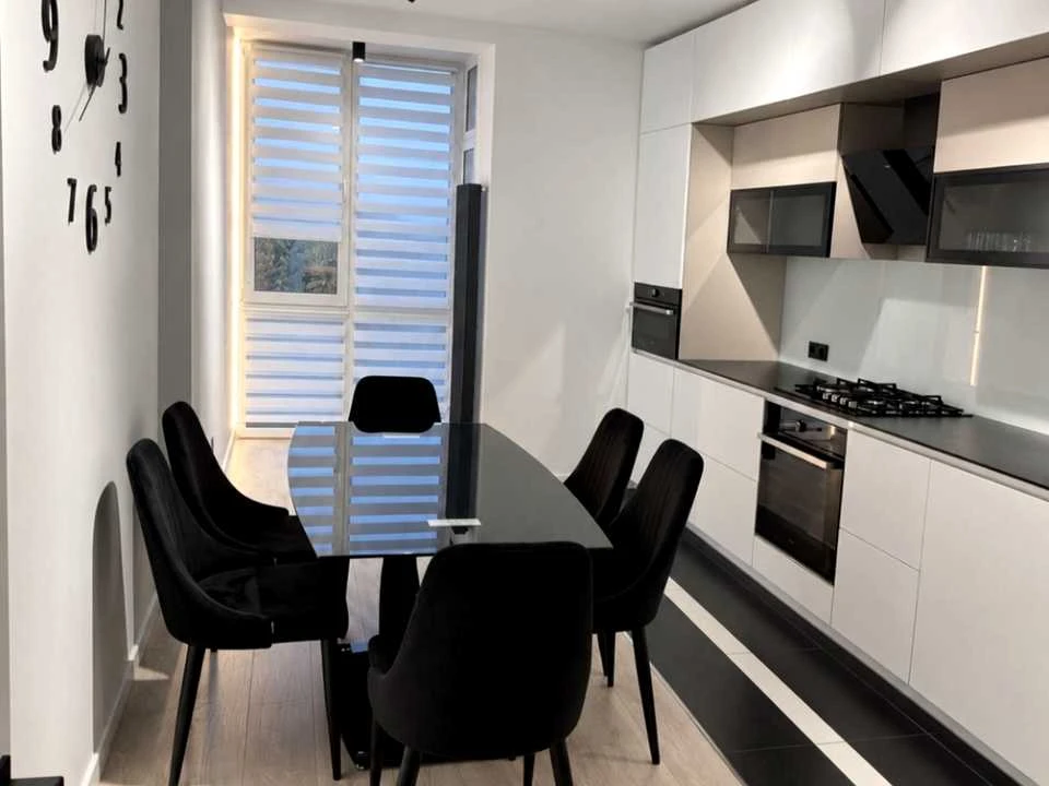 Apartment. Stryiska Street, Lviv