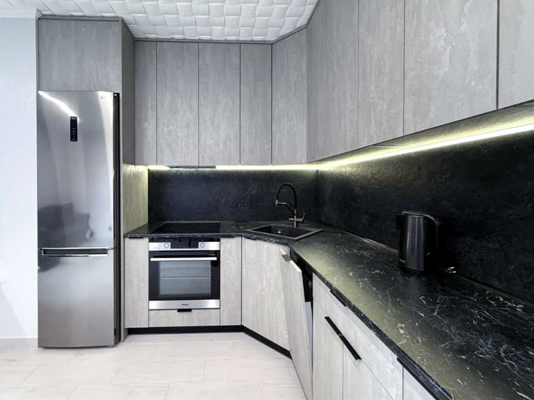 Apartment. Kyiv, Naberezhno-Rybalska st.