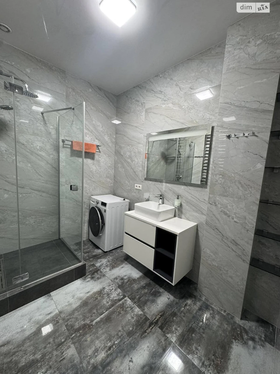 Продається Квартира в Снопках