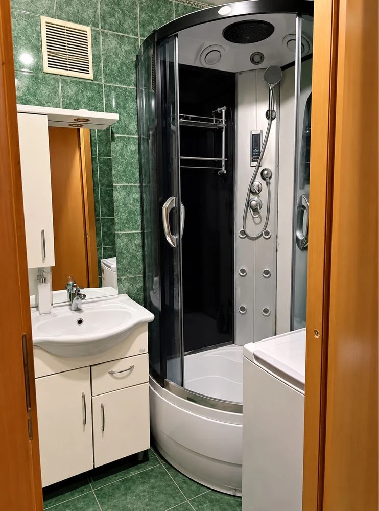 Продам 2х ком квартиру Центральный район