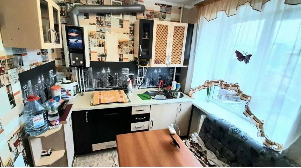 Urgent sale of a one-bedroom apartment on Obrazcov Street