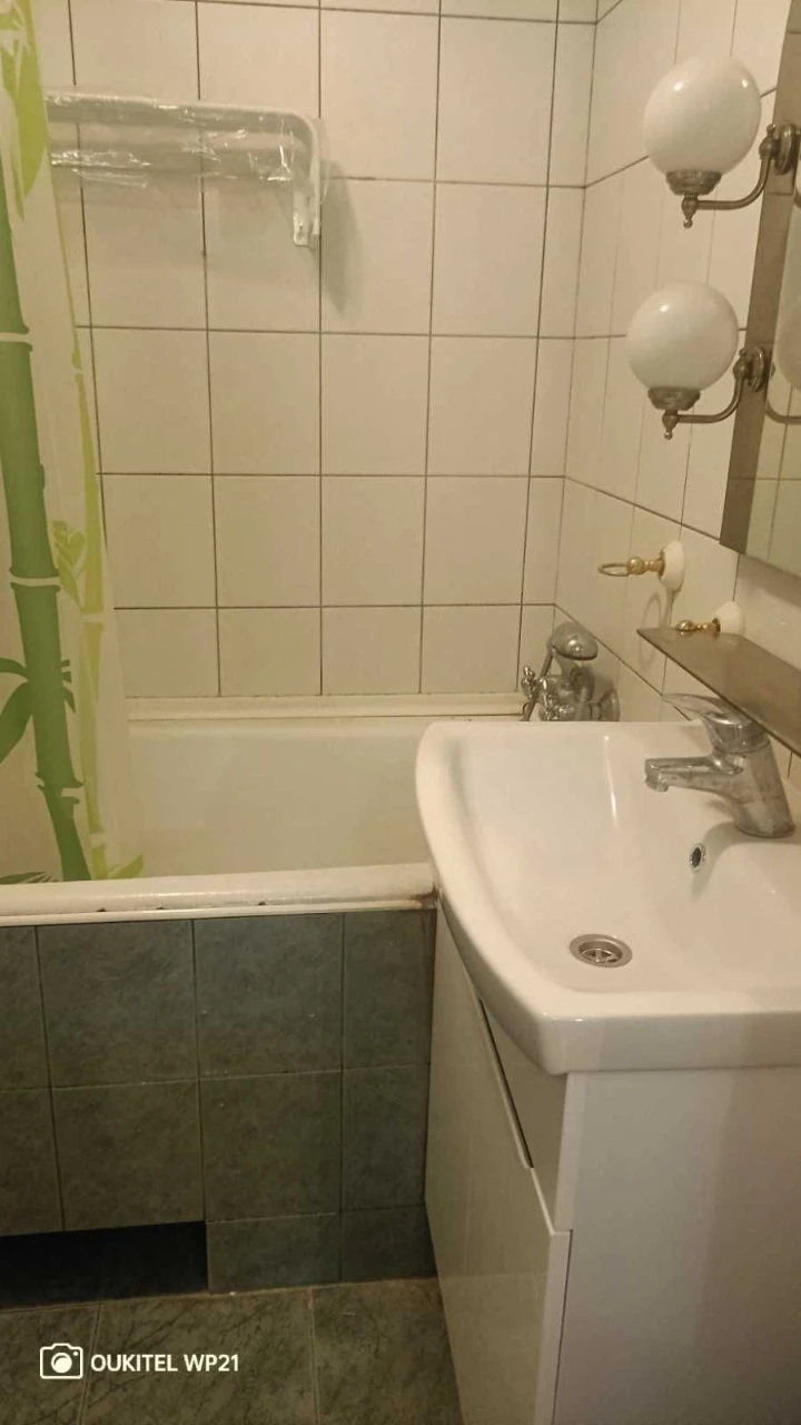 Selling 4-room apartment