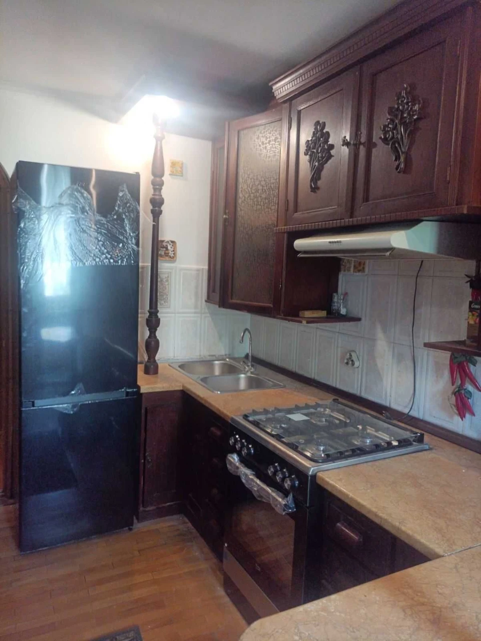 Selling 4-room apartment