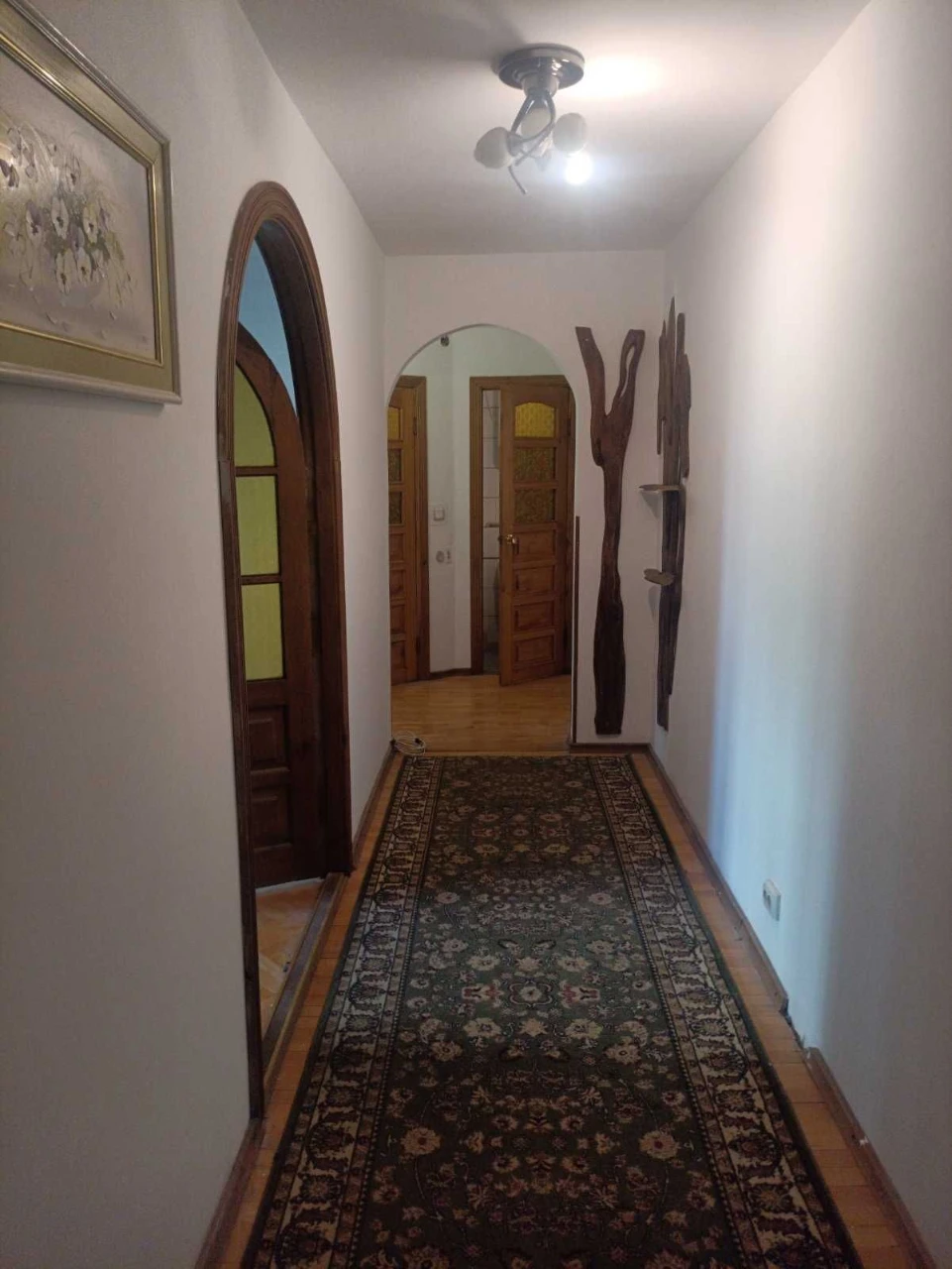 Selling 4-room apartment