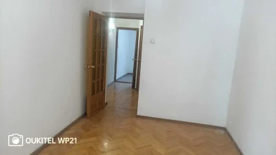 Selling 4-room apartment
