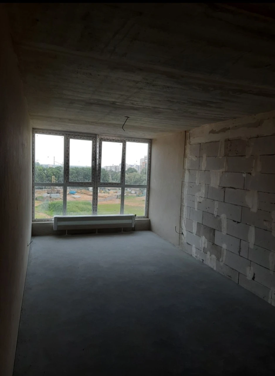 For Sale: New Building in the Oleksandrivsky District