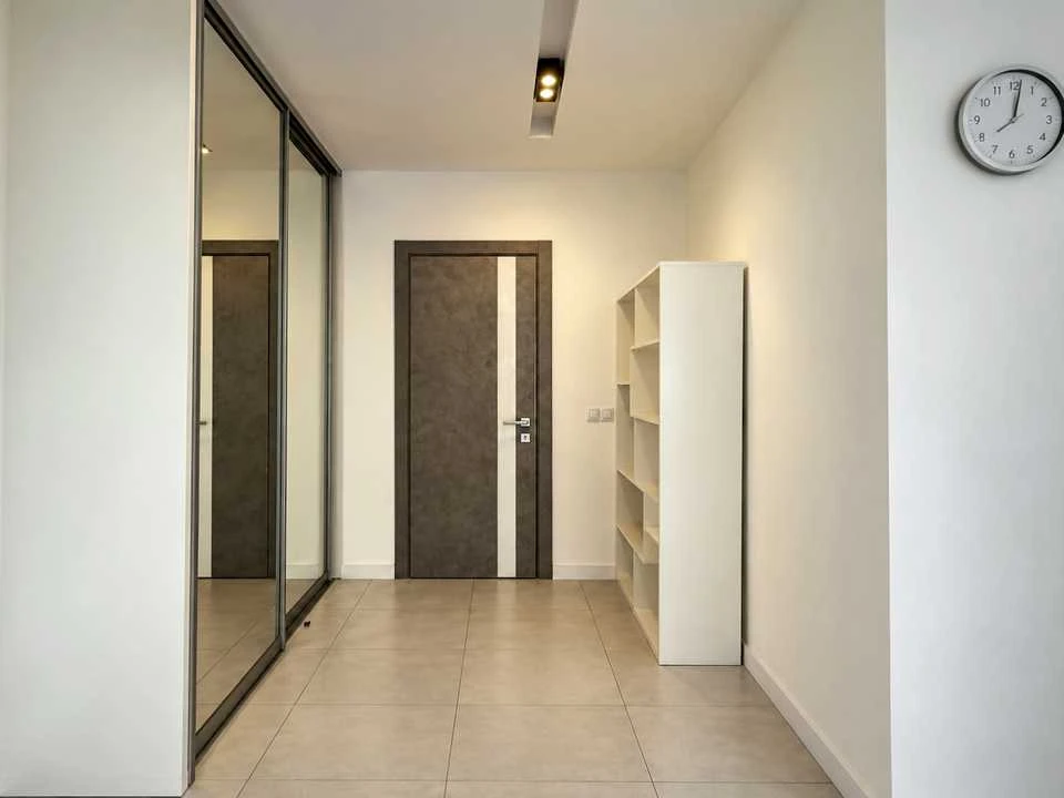 Квартира. Киев, Родины Кристеров ул.