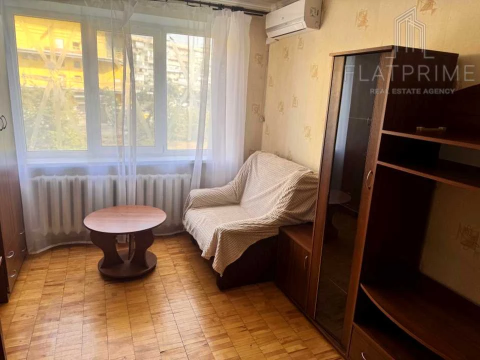 Квартира. Киев, Оболонский просп.