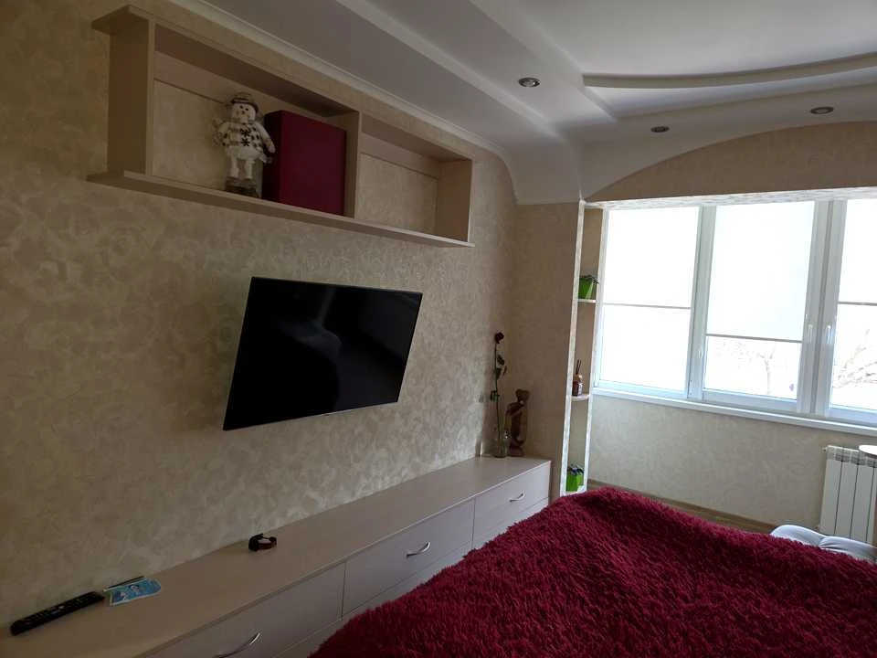 Apartment. Kyiv, Beryesteysky Prospect.