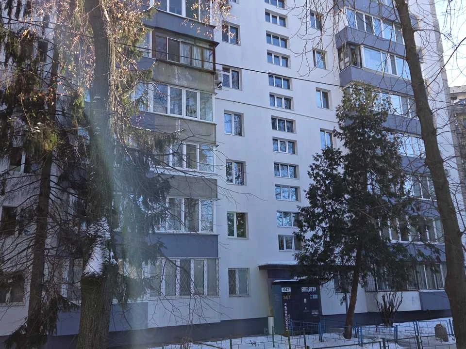 Apartment. Kyiv, Beryesteysky Prospect.