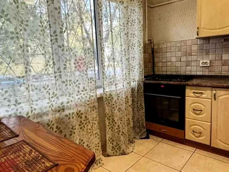 Apartment.  Vidradnyi Prospect, Kyiv
