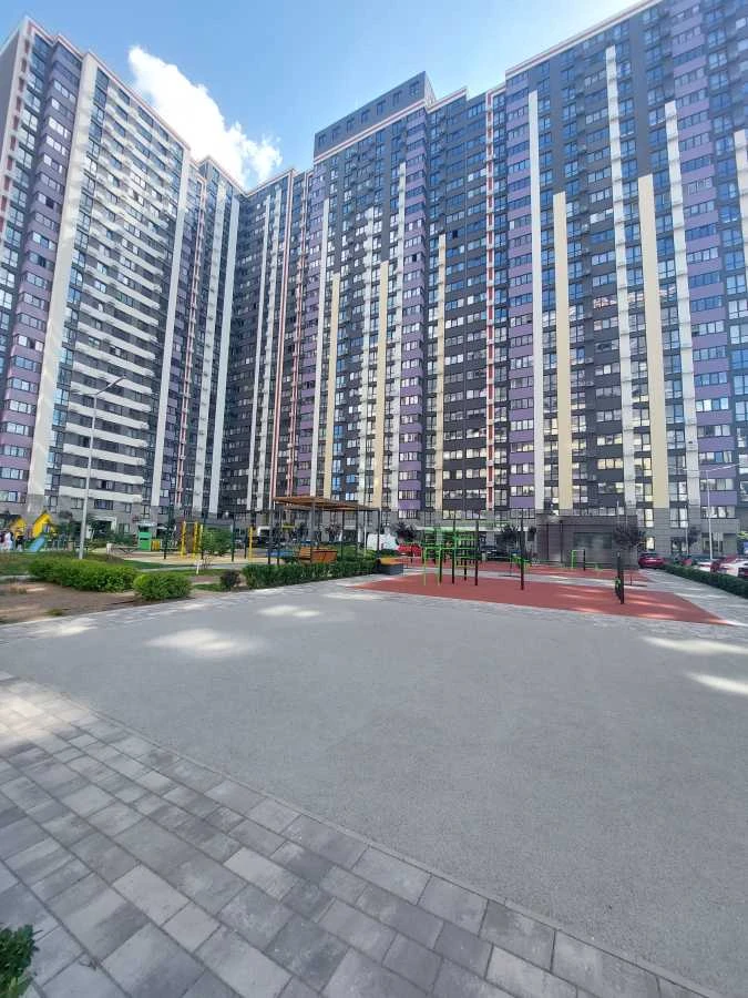 Продам двокімнатну квартиру (68 м²) у Києві, Солом' янський