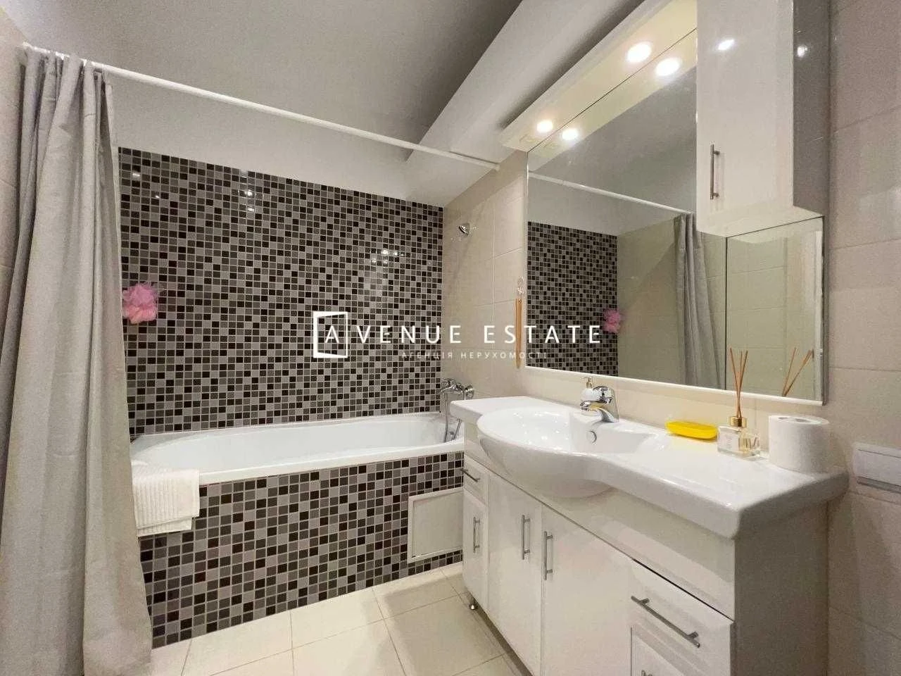 Продажа 2-к квартиры 65 м2 ЖК Парк Авеню | Park Avenue Vip пр-
