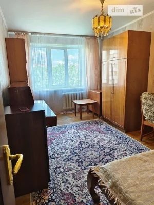 Сдается комната в аренду на улице Левка Лук'яненка 13, долгосрочно