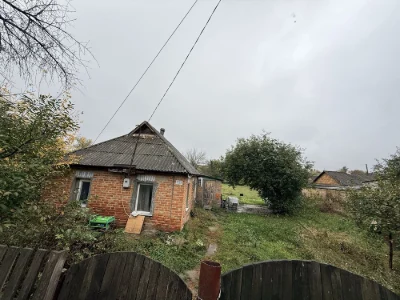 House with generator and air conditioner for sale in Korsun-Shevchenkivsky
