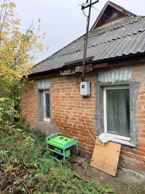 House with generator and air conditioner for sale in Korsun-Shevchenkivsky