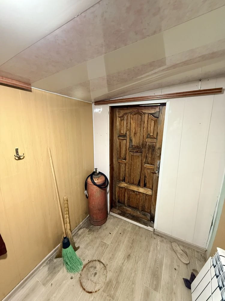 House with generator and air conditioner for sale in Korsun-Shevchenkivsky